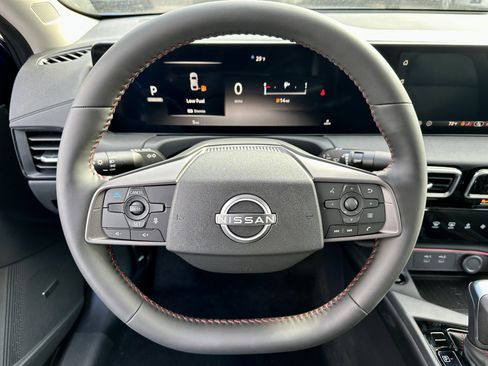 New 2026 Nissan Sentra SR w/ SR Premium Package FWD image 23