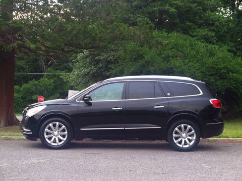 Used 2016 Buick Enclave Premium w/ Experience Buick Package AWD/4WD image 2