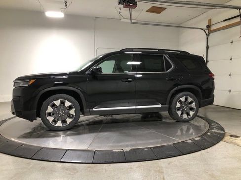New 2026 Honda Pilot Elite image 4