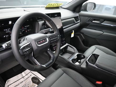 New 2026 GMC Terrain AT4 w/ Technology Package II image 17