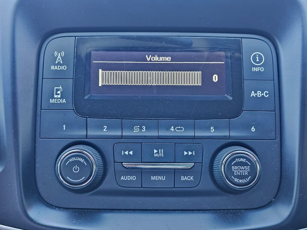 Used 2016 Chrysler 200 LX FWD image 28