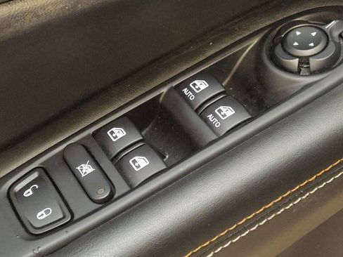 Used 2018 Jeep Compass Sport FWD image 27