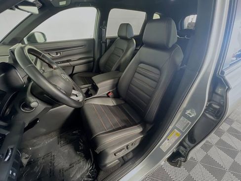 Used 2025 Honda CR-V Sport-L image 10