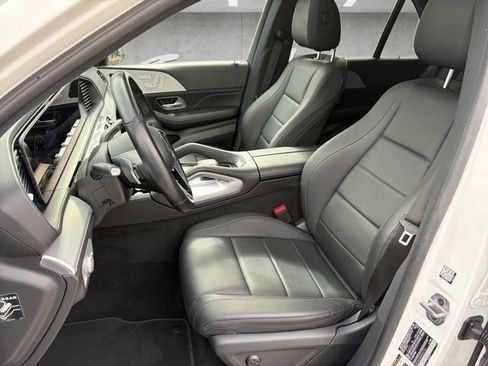 Used 2024 Mercedes-Benz GLE 450e 4MATIC image 19