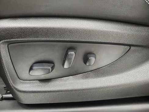 Used 2019 GMC Yukon Denali w/ Denali Ultimate Package image 27