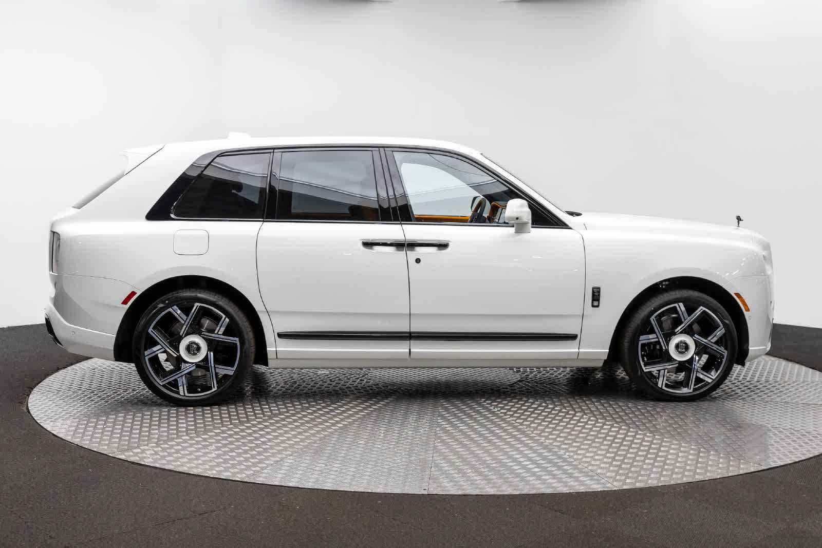 New 2027 Rolls-Royce Cullinan Black Badge AWD/4WD image 59