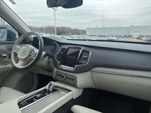 Used 2023 Volvo XC90 T8 Ultimate w/ Protection Package Premier image 18