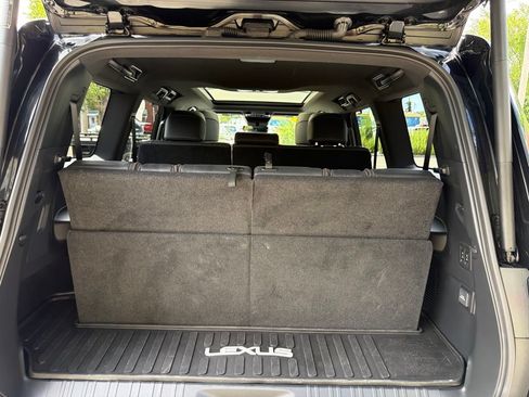 Used 2025 Lexus GX 550 w/ Accessory Package (2T) AWD/4WD image 32