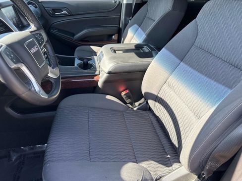 Used 2018 GMC Yukon SLE w/ Convenience Package image 24