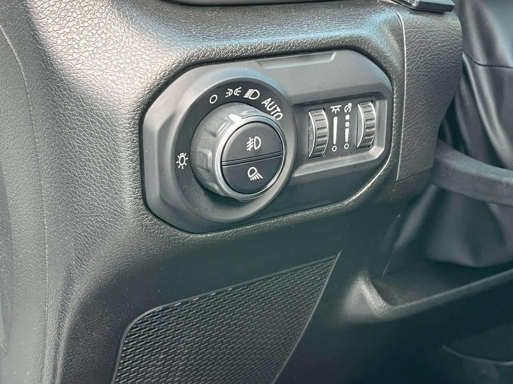 Used 2022 Jeep Gladiator Sport AWD/4WD image 26
