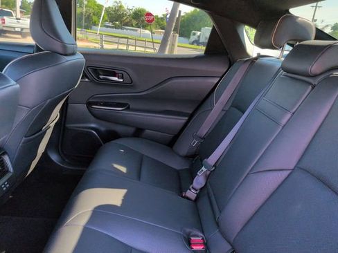 Used 2023 Toyota Crown Platinum AWD/4WD image 13