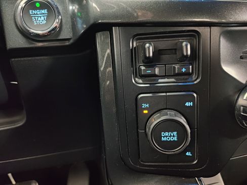 Used 2022 Ford F150 XLT w/ Equipment Group 302A High AWD/4WD image 25