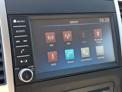 Used 2019 Nissan Frontier SV AWD/4WD image 17