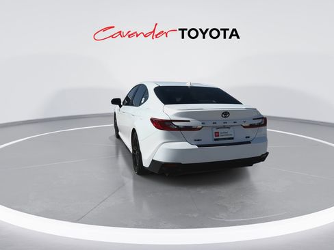 Certified 2025 Toyota Camry SE w/ Convenience Package image 7