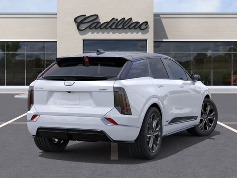 New 2026 Cadillac Optiq V w/ LPO, Floor Liner Package AWD/4WD image 4