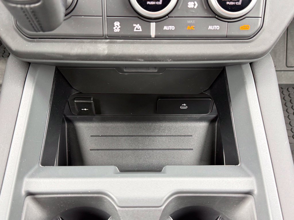 New 2026 Land Rover Defender 110 S AWD/4WD image 22