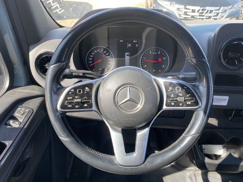 Used 2021 Mercedes-Benz Sprinter 2500 w/ Exterior Lighting Package image 18