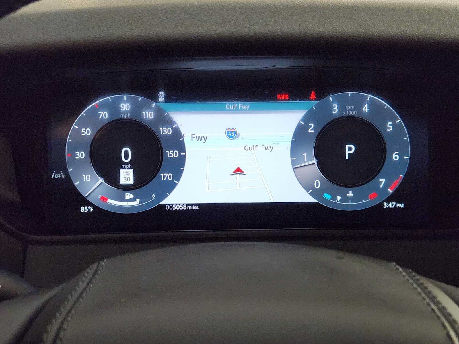 Used 2026 Land Rover Range Rover Velar S AWD/4WD image 16