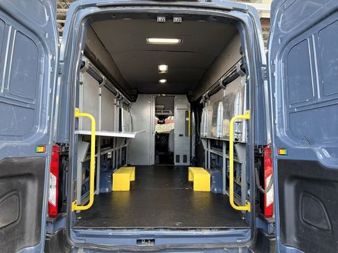 Used 2019 Ford Transit 250 148 High Roof Extended image 31