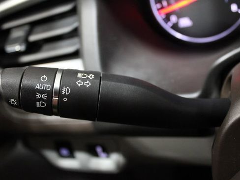 Used 2017 GMC Acadia SLT image 38