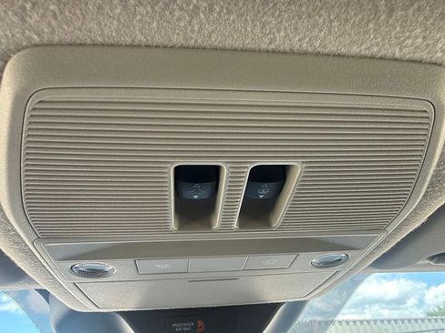 Certified 2025 Nissan Kicks SV w/ SV Premium Package FWD image 23