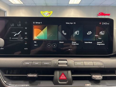 Used 2025 Kia K4 EX image 27