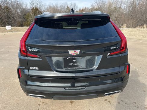 Certified 2024 Cadillac XT4 Premium Luxury image 4