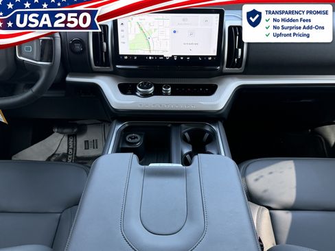 New 2026 Ford Expedition Active RWD image 14