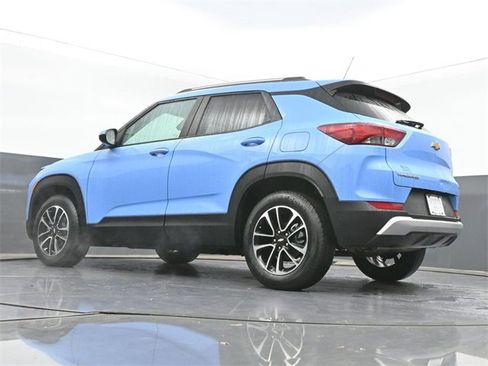 Used 2024 Chevrolet TrailBlazer LT image 38