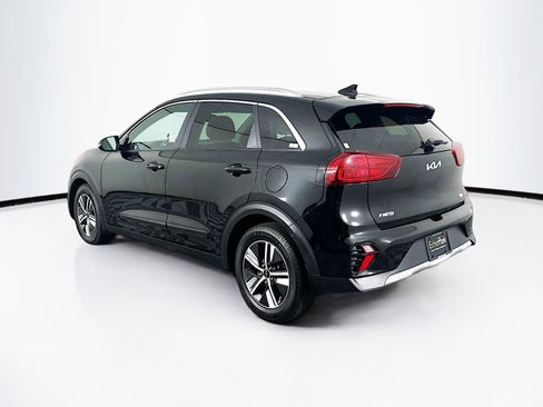 Used 2022 Kia Niro EX Premium FWD image 5