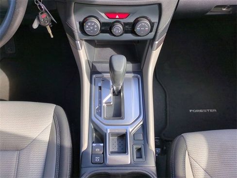 Used 2021 Subaru Forester image 18