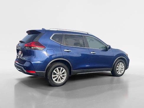 Used 2019 Nissan Rogue SV image 7