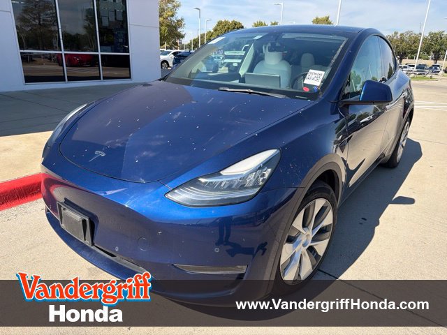 Used 2022 Tesla Model Y Long Range AWD/4WD image 1