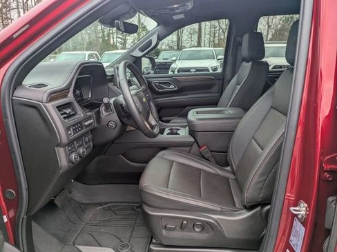 Used 2024 Chevrolet Tahoe High Country image 23