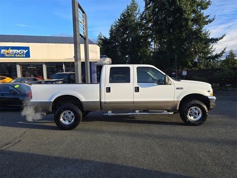 Used 2002 Ford F350 Lariat image 2
