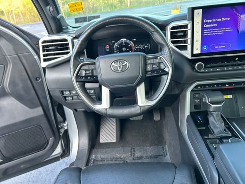 Used 2023 Toyota Tundra Platinum AWD/4WD image 22