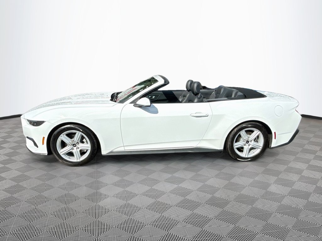 Used 2026 Ford Mustang Premium RWD image 8
