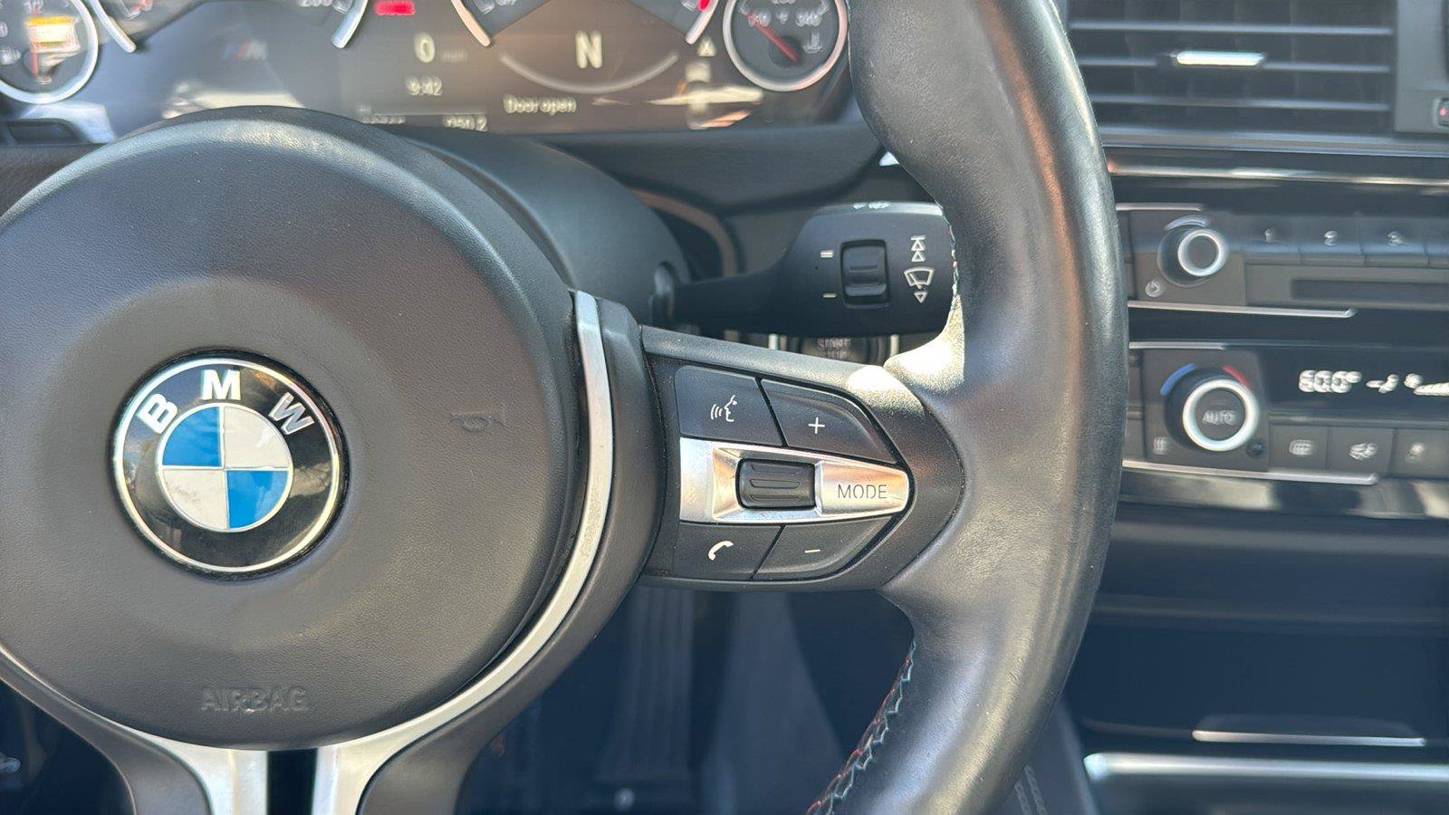 Used 2016 BMW M3 RWD image 14