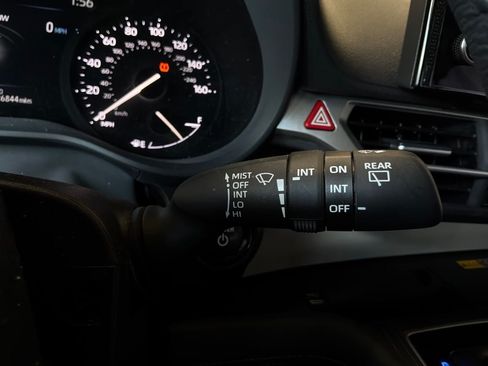 Used 2026 Toyota Sienna XLE FWD image 44