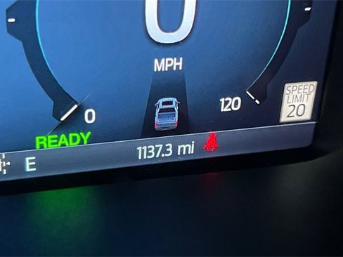 Used 2025 Ford F150 Lariat w/ Equipment Group 502A High image 31