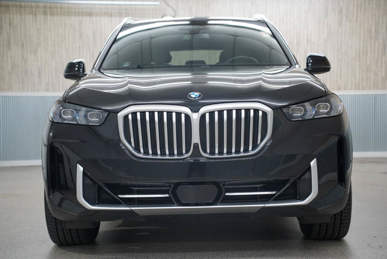 Used 2024 BMW X5 xDrive40i w/ Premium Package AWD/4WD image 3