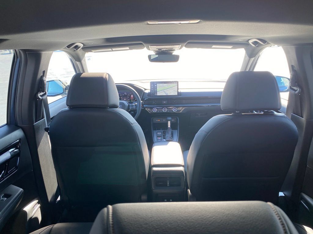 Used 2026 Honda CR-V Sport Touring image 11