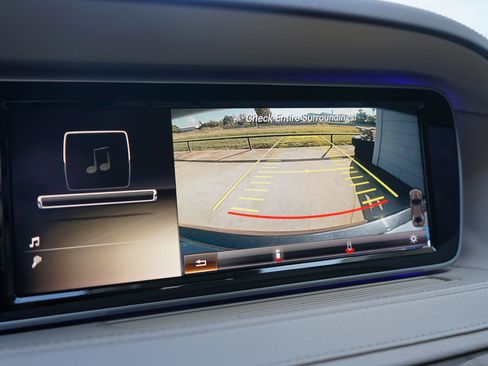 Used 2014 Mercedes-Benz S 550 Sedan image 29