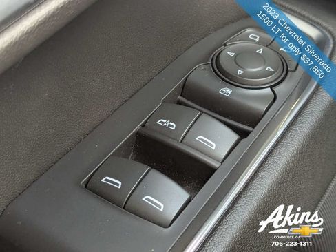 Used 2023 Chevrolet Silverado 1500 LT AWD/4WD image 23