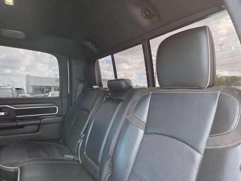 Used 2024 RAM 3500 Laramie w/ Night Edition AWD/4WD image 17