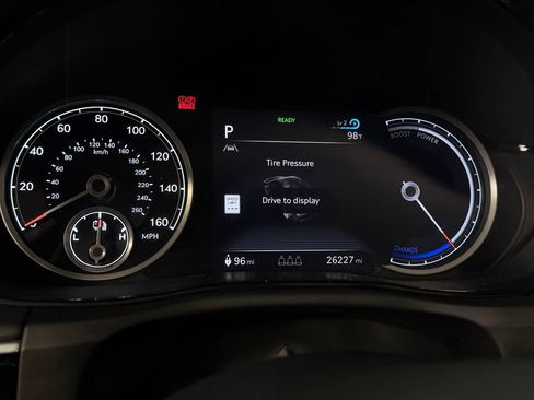 Used 2025 Genesis Electrified GV70 AWD/4WD image 18