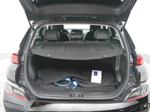 Used 2023 Hyundai Kona Limited FWD image 16