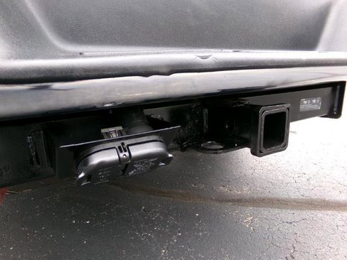 Used 2019 GMC Savana 3500 LS w/ Cold Climate Package image 11