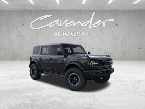 New 2025 Ford Bronco Outer Banks w/ Sasquatch Package image 7