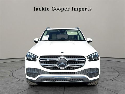 Certified 2022 Mercedes-Benz GLE 350 4MATIC w/ Premium Package image 8